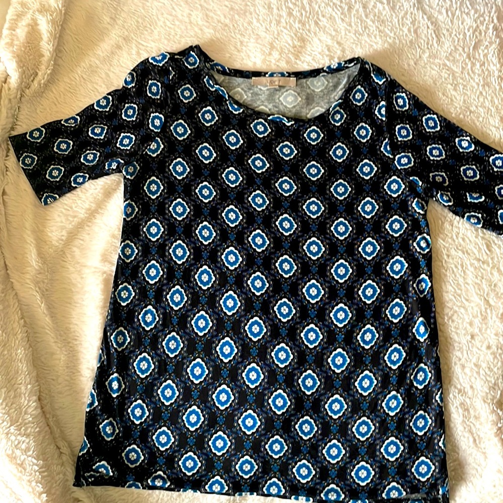 Loft shirt size small like new